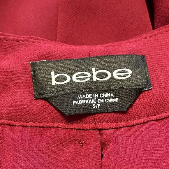 Bebe Burgundy Mock Neck Keyhole Halter‎ Top Small - Picture 9 of 10